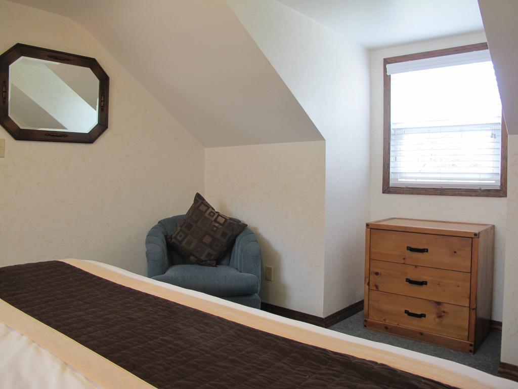 Ecola Creek Lodge Cannon Beach Bagian luar foto